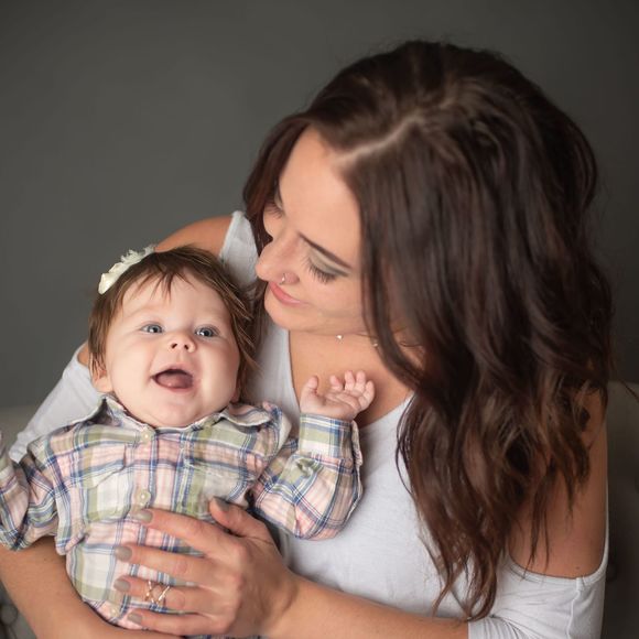 Meet your Posher, Tessa - Picture 1 of 1